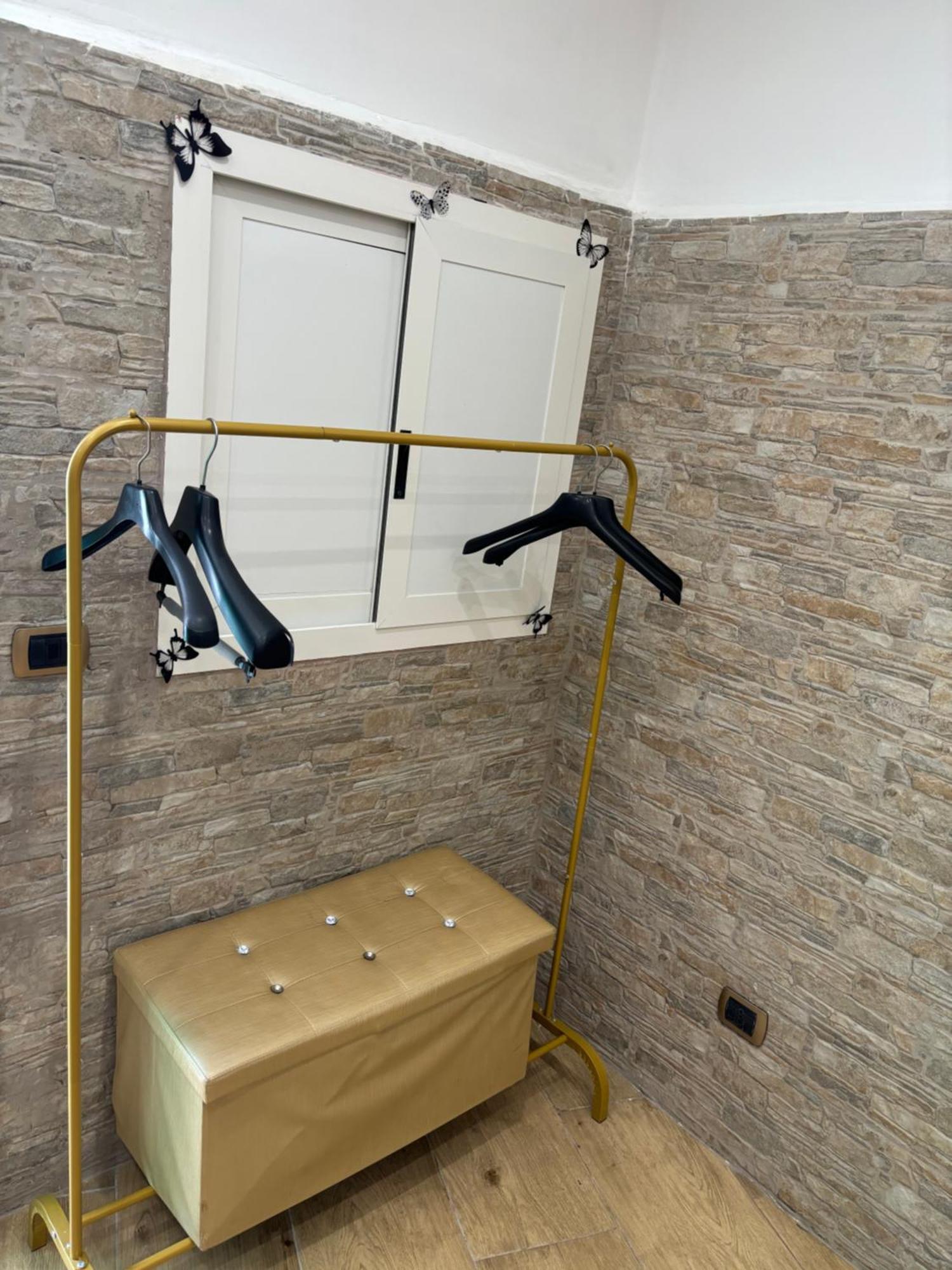 B&B La Storia Bari Bagian luar foto